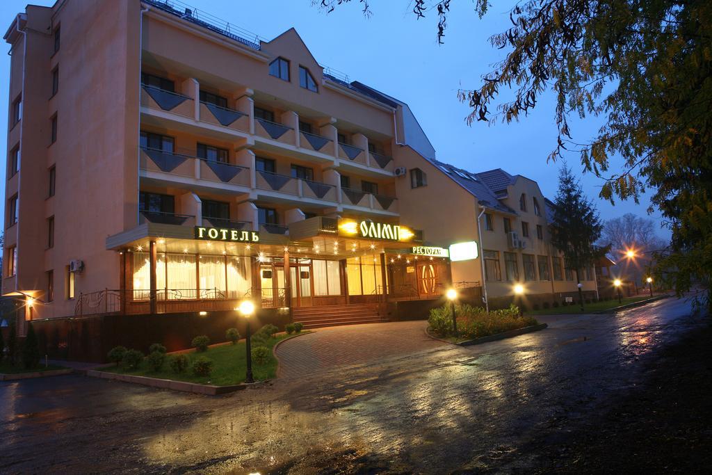 Olymp Hotel Ужгород Екстериор снимка