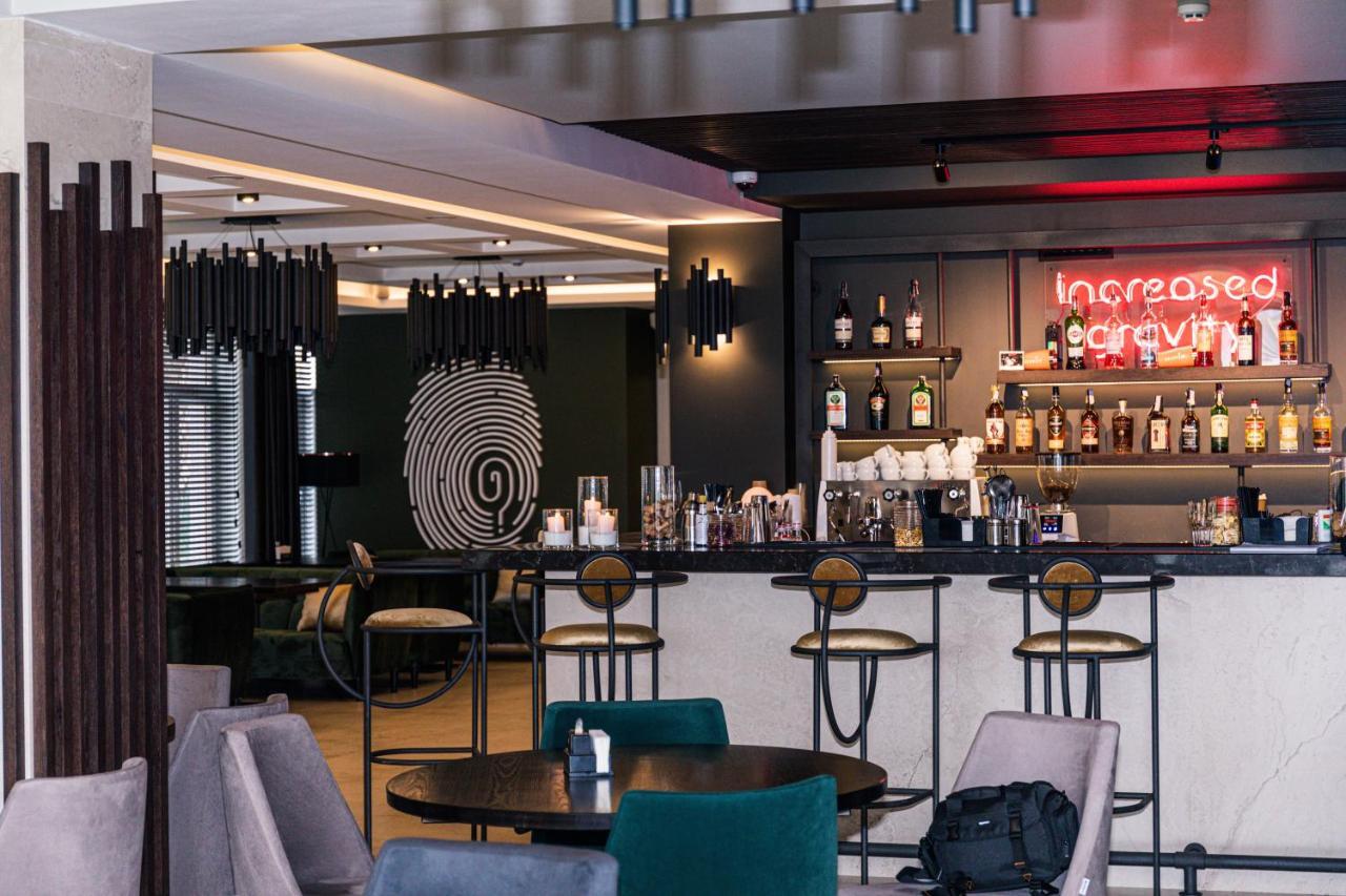 Olymp Hotel Ужгород Екстериор снимка